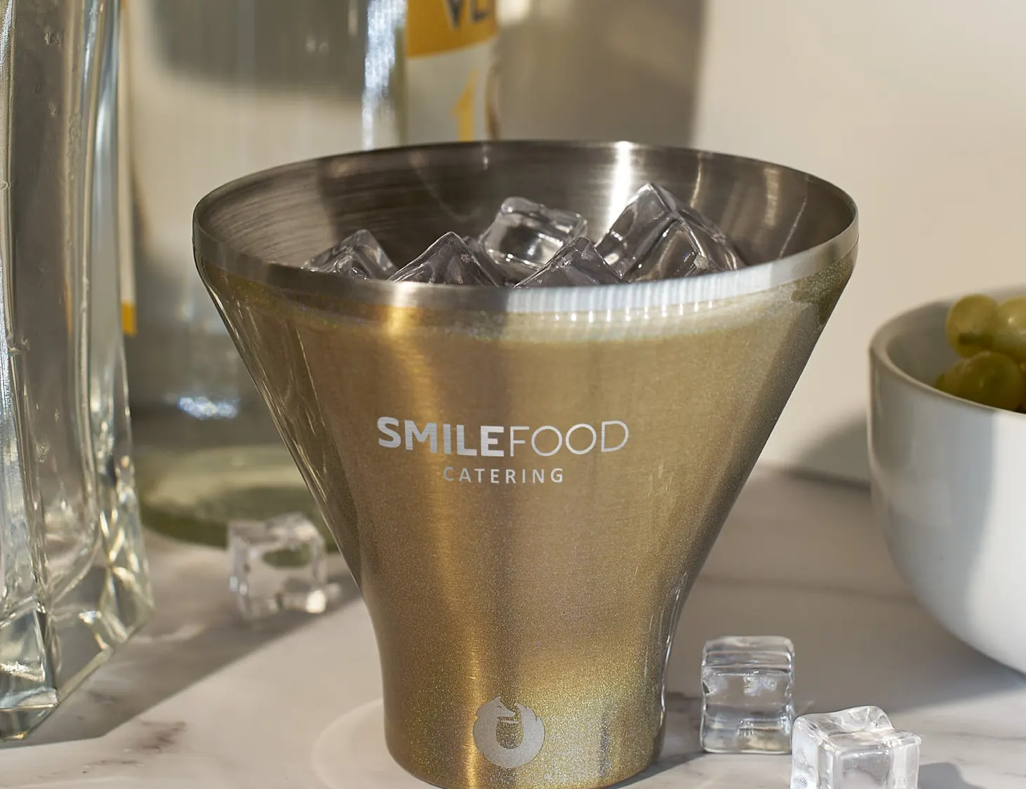 8 oz Vacuum Insulated Martini Cup